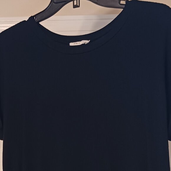 #243 3/$18 - Rebel Society Black Short Sleeve Top Size Small - Picture 4 of 5